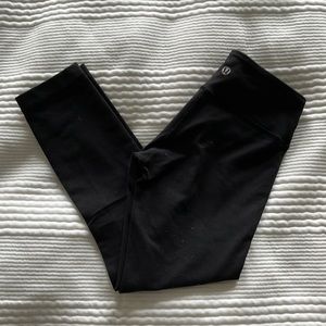 Lululemon - Wunder leggings - Size 2 - Regular waist - inseam: 22.5
